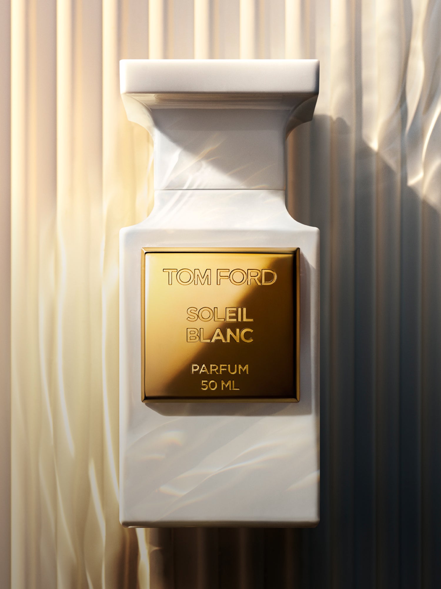 TOM FORD BEAUTY トムフォード　WhitSUEDE Fragrance, Makeup and Skincare | TOM FORD BEAUTY