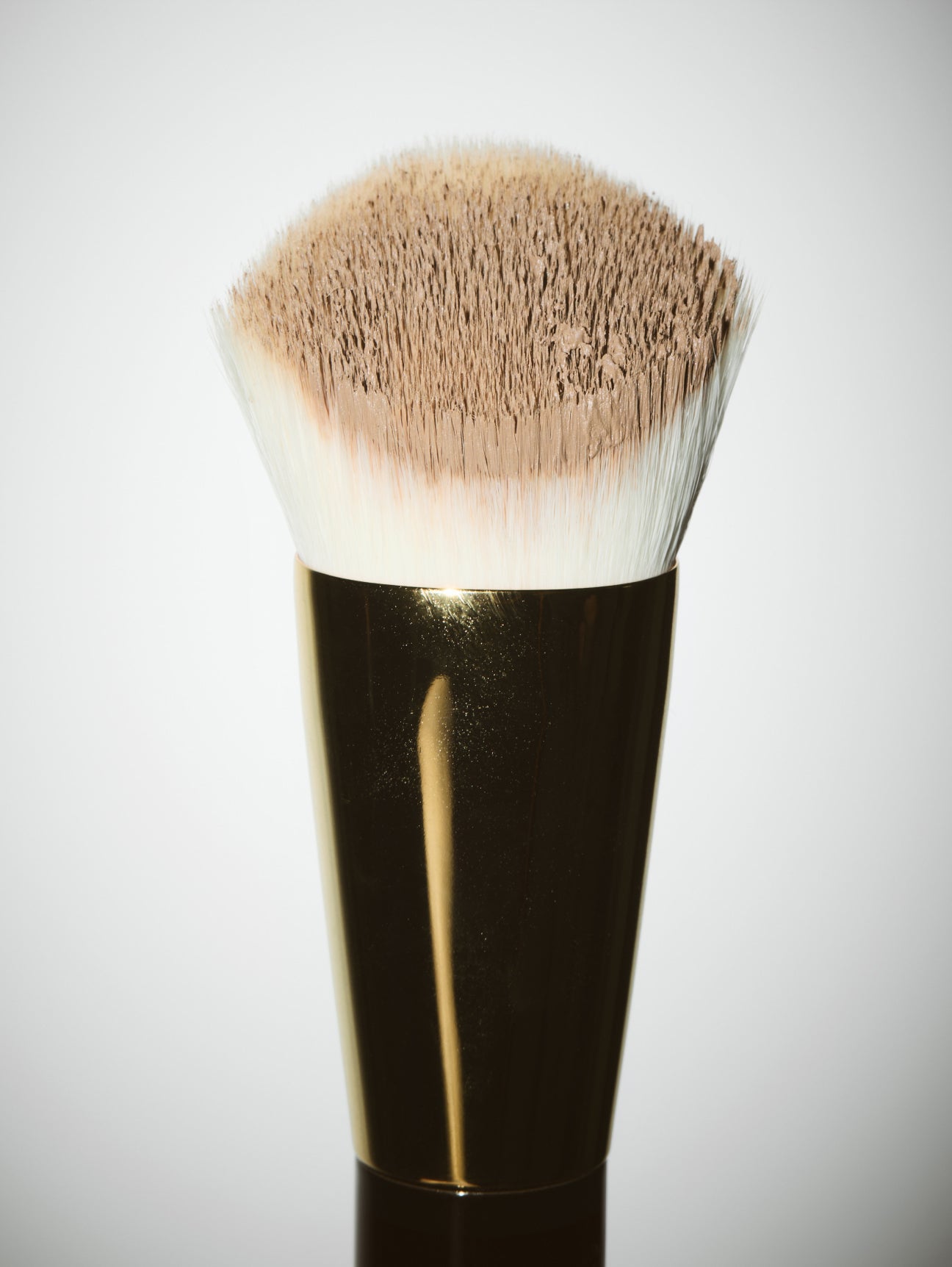 Makeup Brushes | TOM FORD BEAUTY