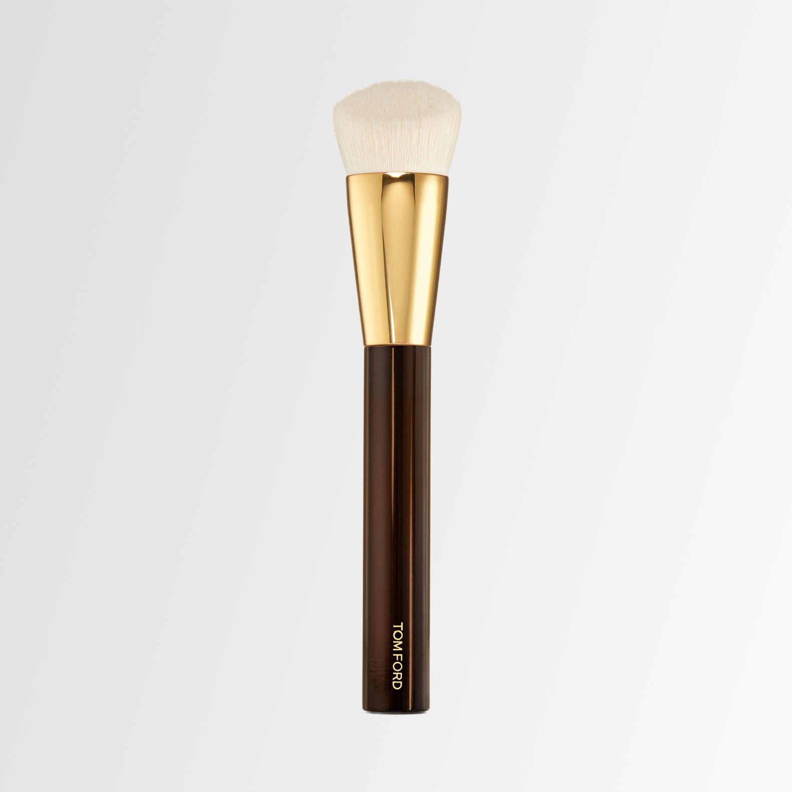 Makeup Brushes | TOM FORD BEAUTY
