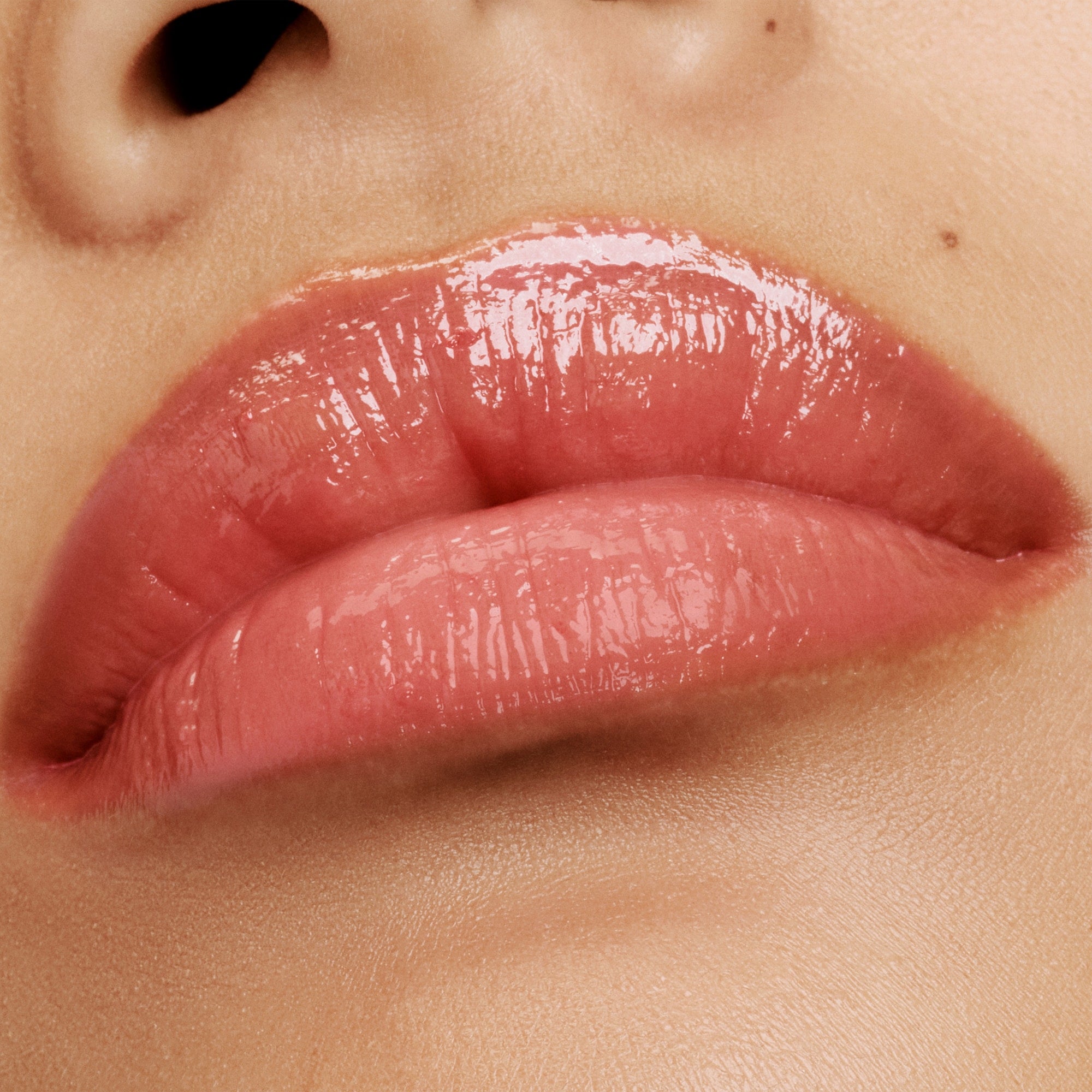 Soleil Summer Lip Balm, 2.8 g, 05 Getaway, 05, Model, medium