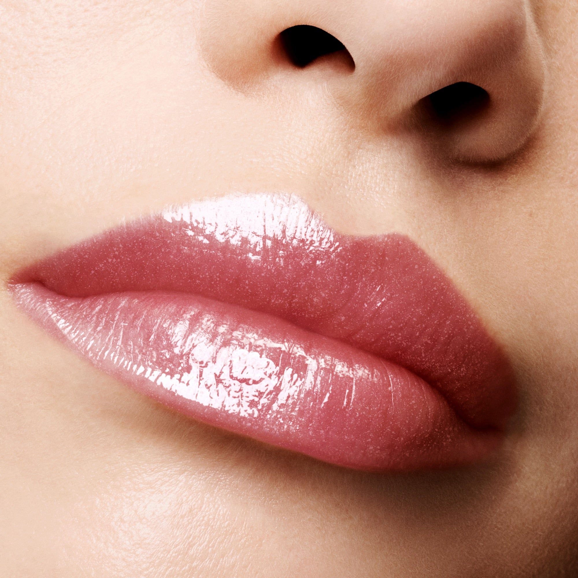 Gloss Luxe, 5.5 ml, 03 Casablanca, 03, Model, light