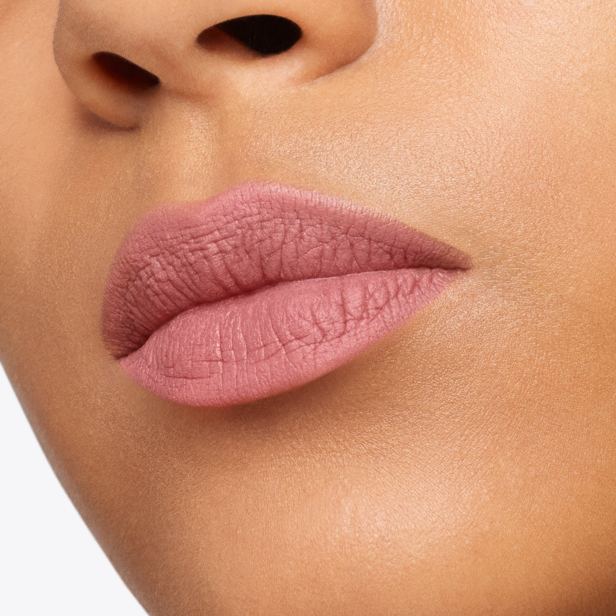 Runway Liquid Lip Color Matte, 6.0 ml, 130 Rose Dusk, 130, Model, medium