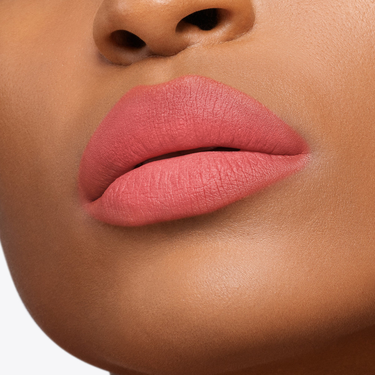 Runway Liquid Lip Color Matte, 6.0 ml, 141 Apricotique, 141, Model, deep