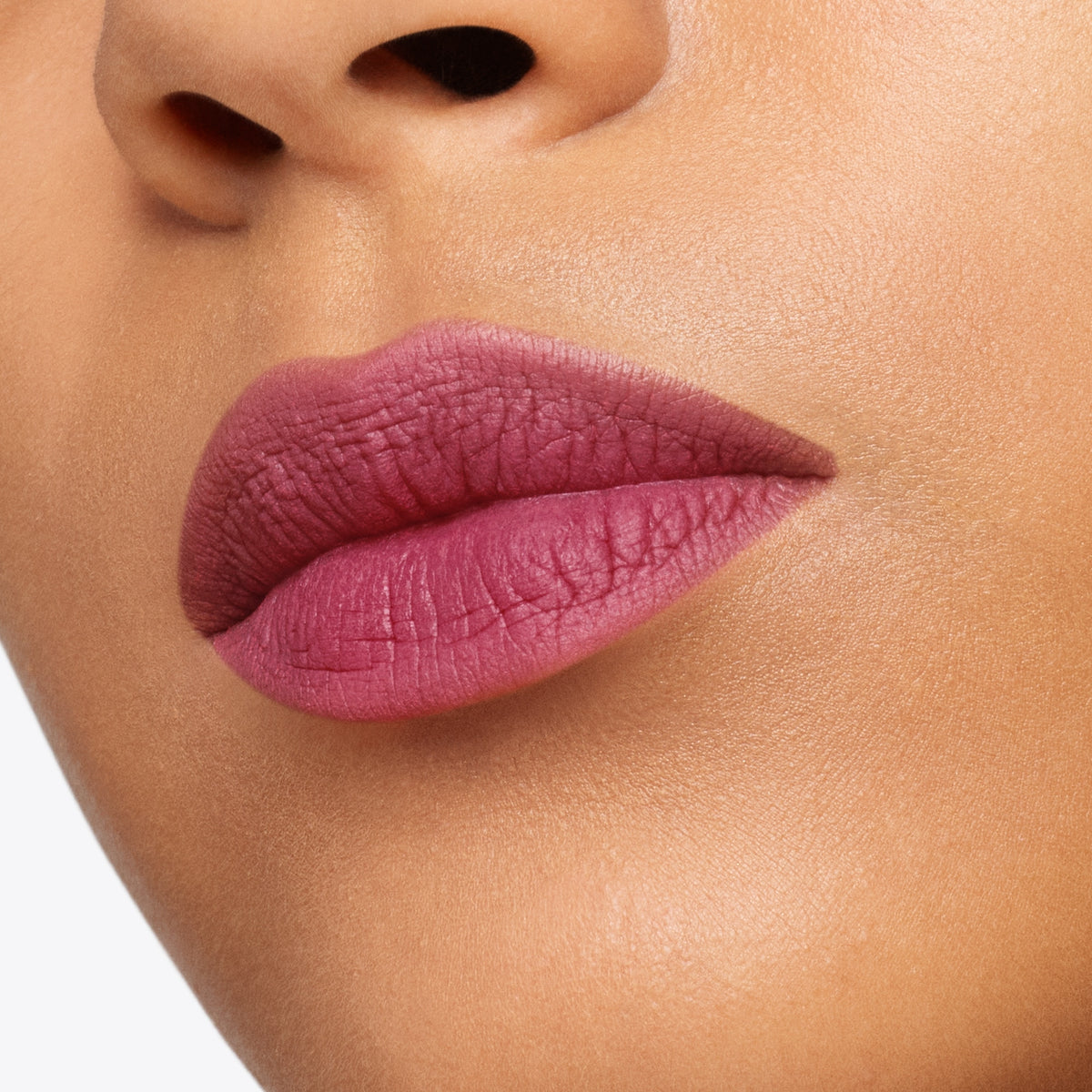 Runway Liquid Lip Color Matte, 6.0 ml, 125 Mindblown, 125, Model, medium