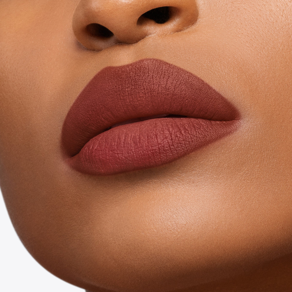 Runway Liquid Lip Color Matte, 6.0 ml, 138 Cocoa Soir, 138, Model, deep