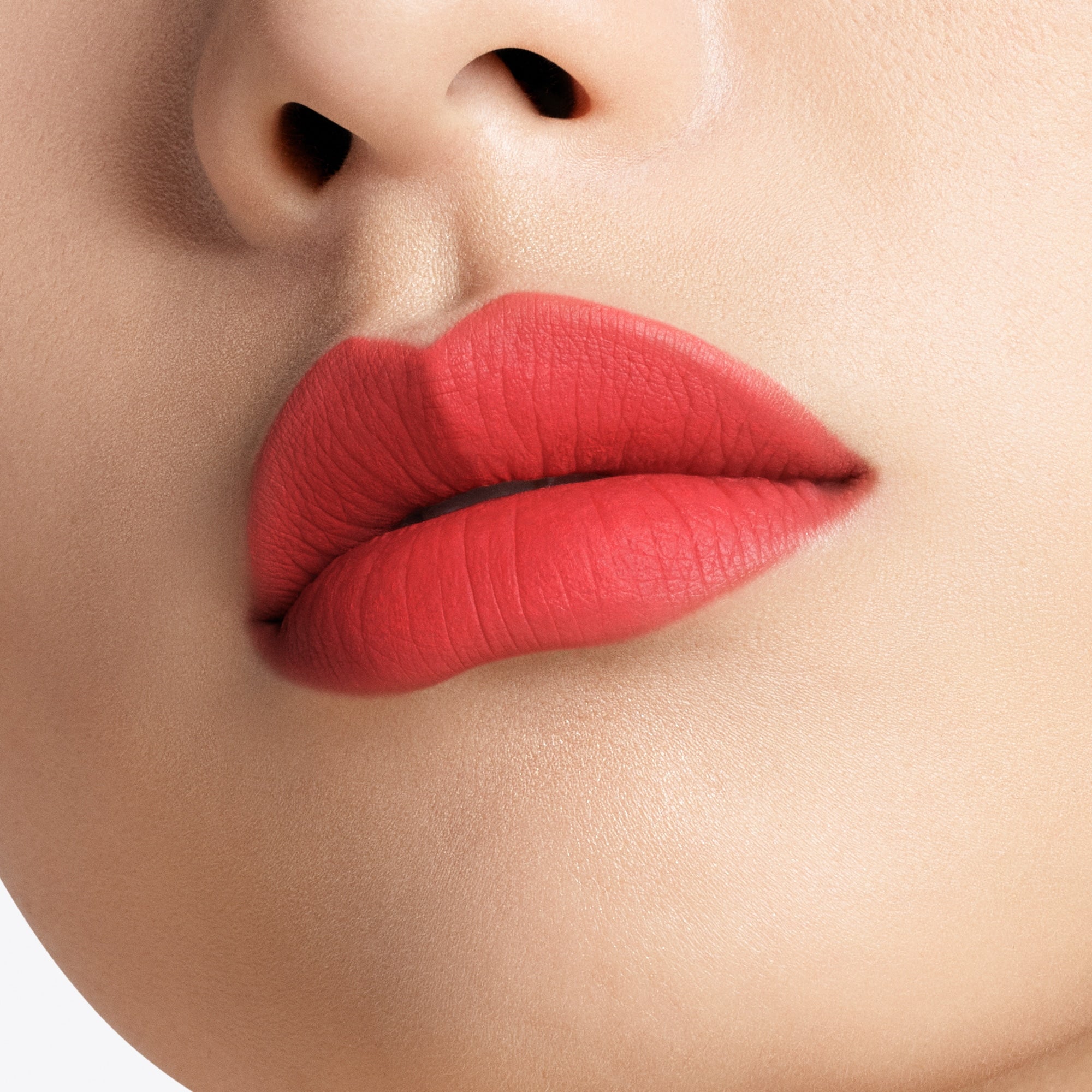 Runway Liquid Lip Color Matte, 6.0 ml, 16 Scarlet Rouge, 16, Model, light