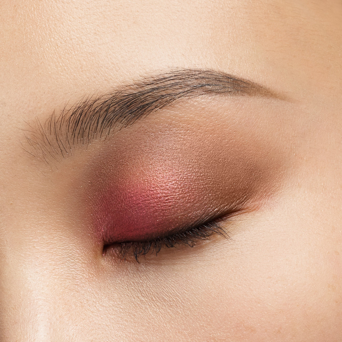 Soleil Neige Eye Color Quad​ Lumiere, 7.2 g, 01 Fireside Night, 01, Model, light