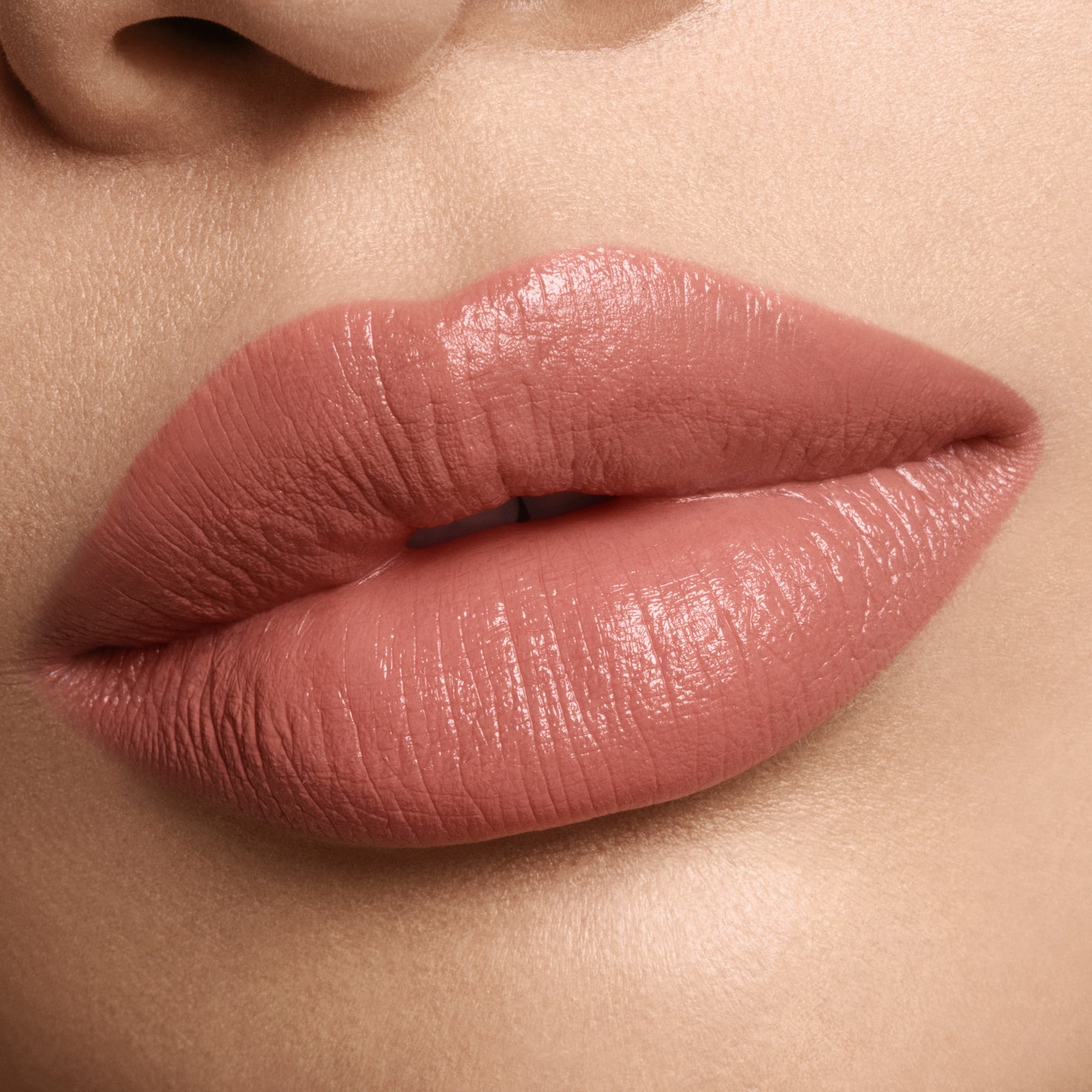 Reserve Lip Color Refill, 3.3 g, 56 Design Nude, 56, Model, light