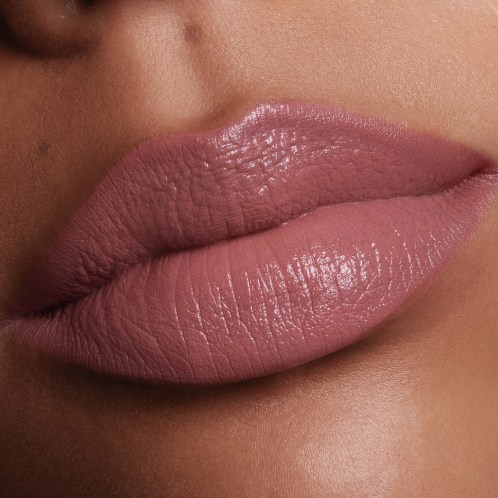 Reserve Lip Color Refill, 3.3 g, 56 Design Nude, 56, Model, medium