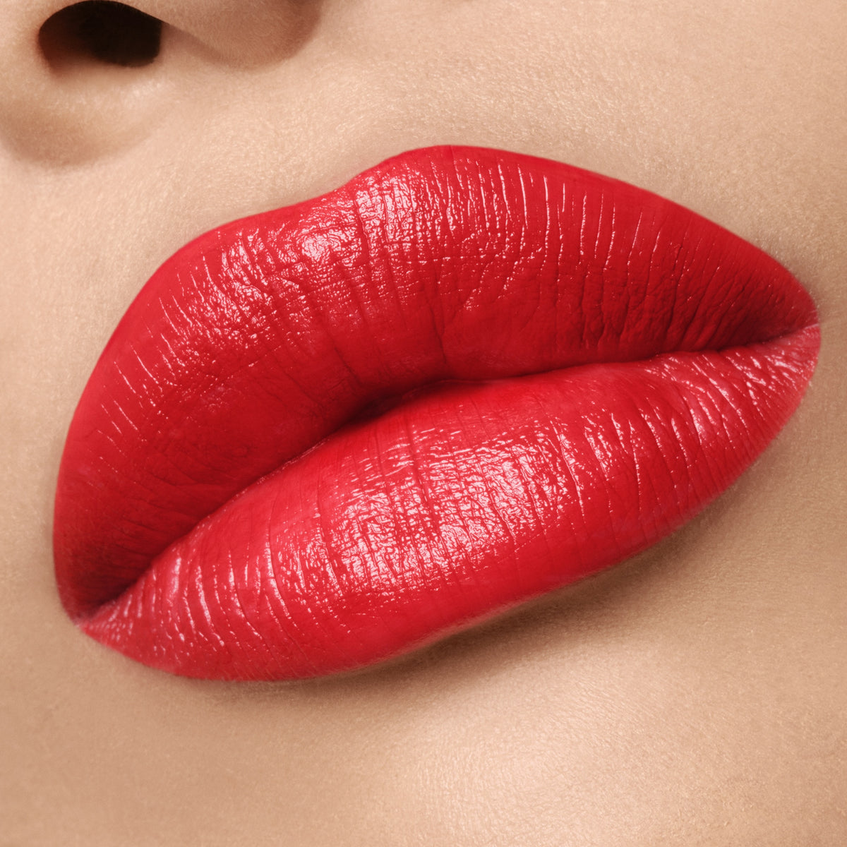 Reserve Lip Color Refill, 3.3 g, 16 Scarlet Rouge, 16, Model, light