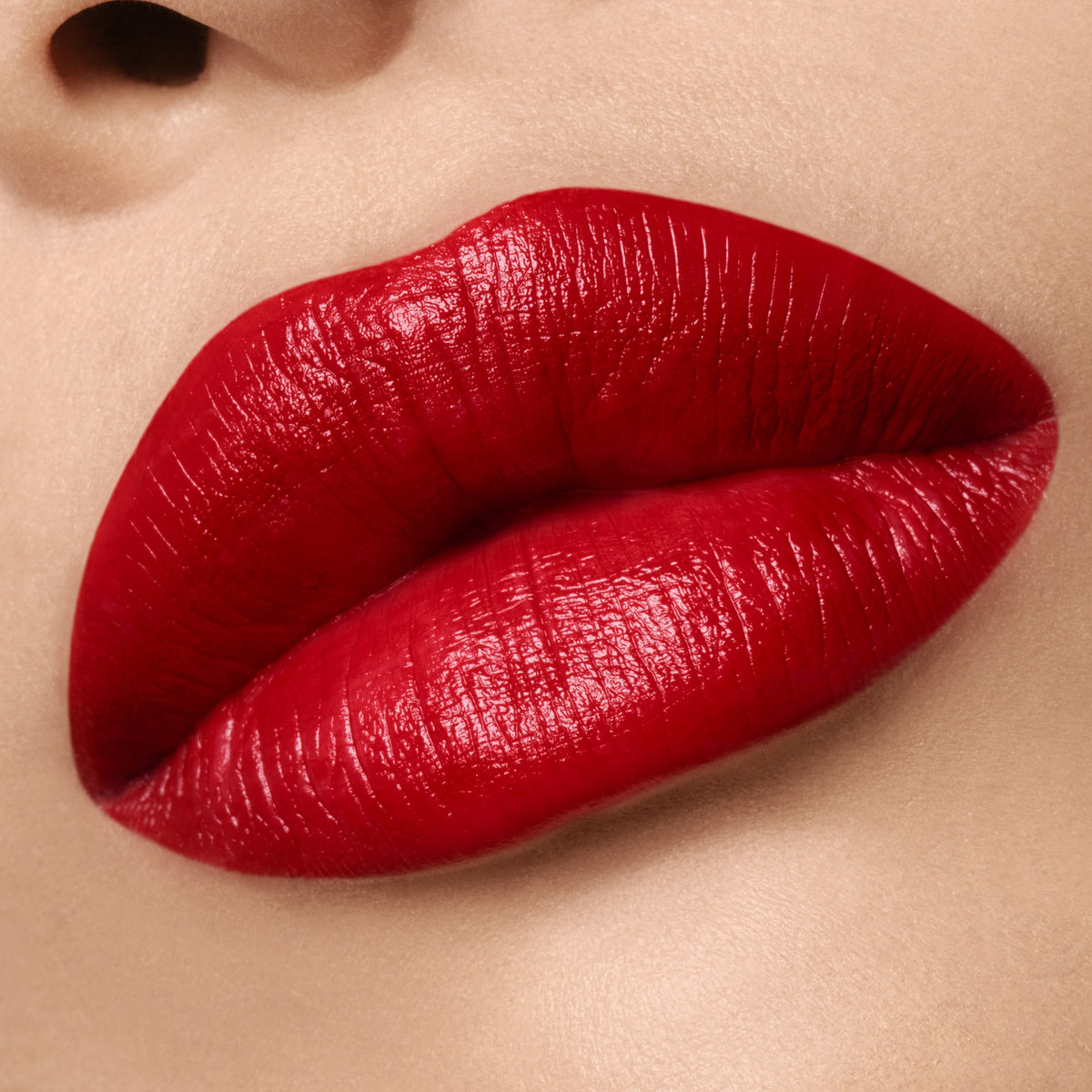 Reserve Lip Color Refill, 3.3 g, 58 Rodeo Red, 58, Model, light