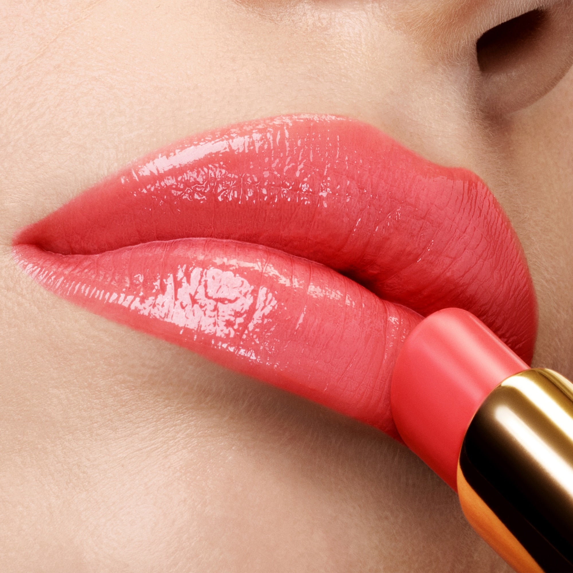 Soleil Summer Ultra-Shine Lip Color, 3.3 g, 39 Pink Buff, 39, Model, light