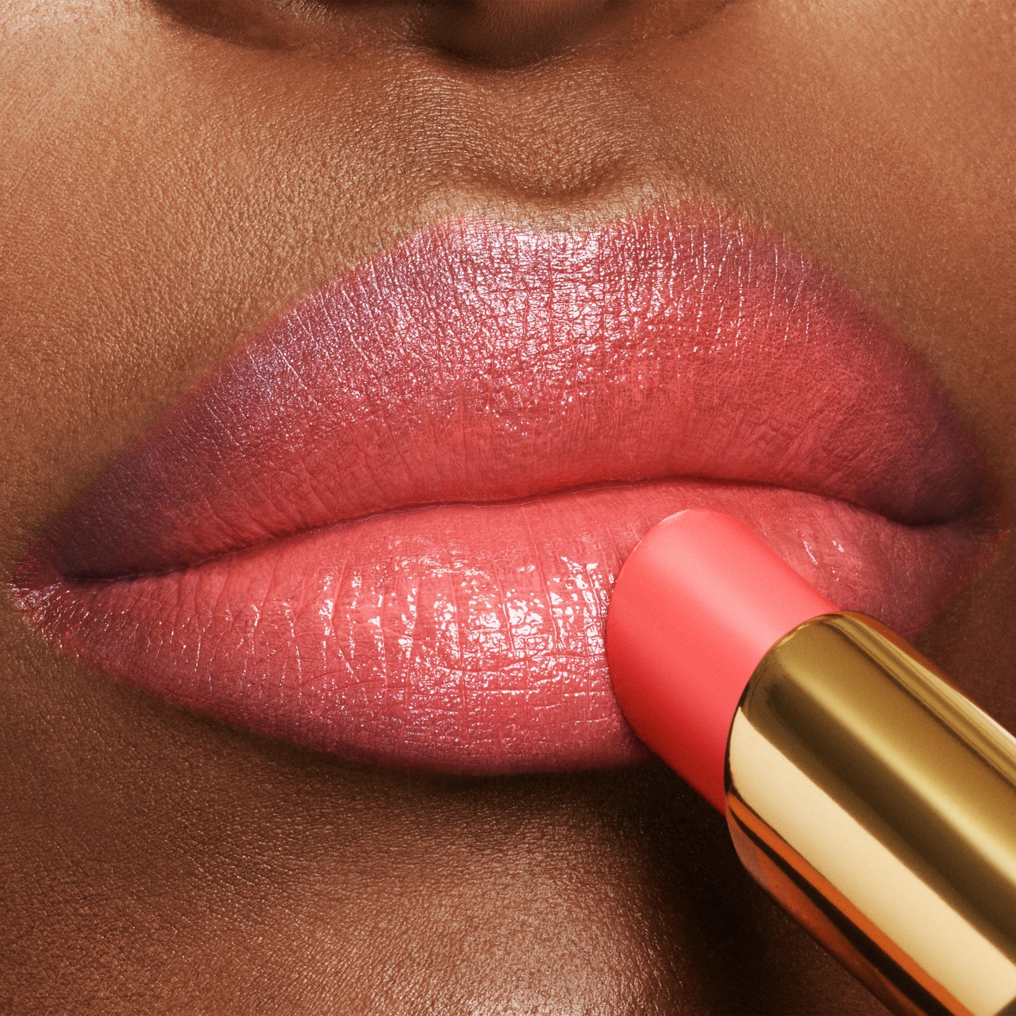 Soleil Summer Ultra-Shine Lip Color, 3.3 g, 39 Pink Buff, 39, Model, deep