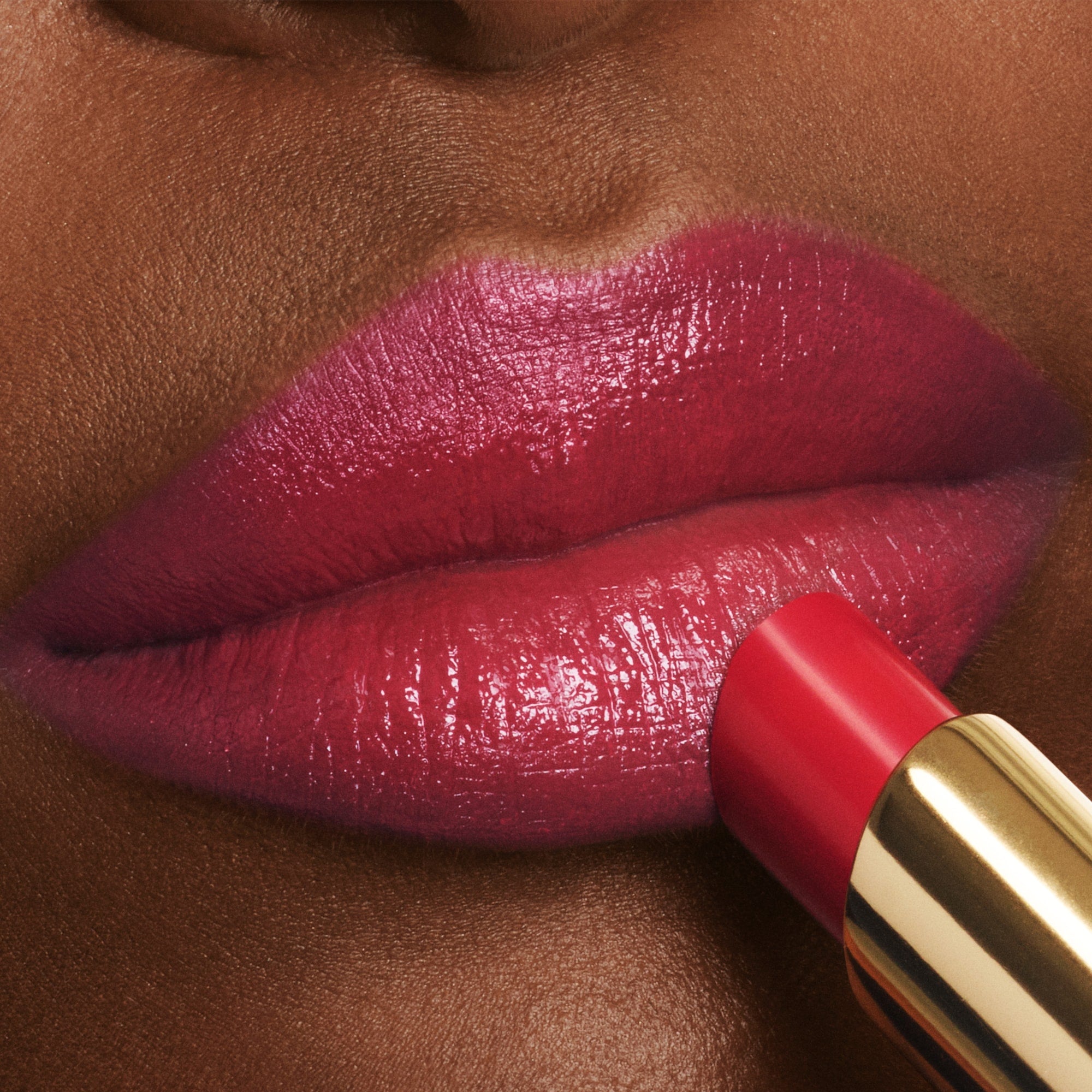 Soleil Summer Ultra-Shine Lip Color, 3.3 g, 41 Remote Isle, 41, Model, deep