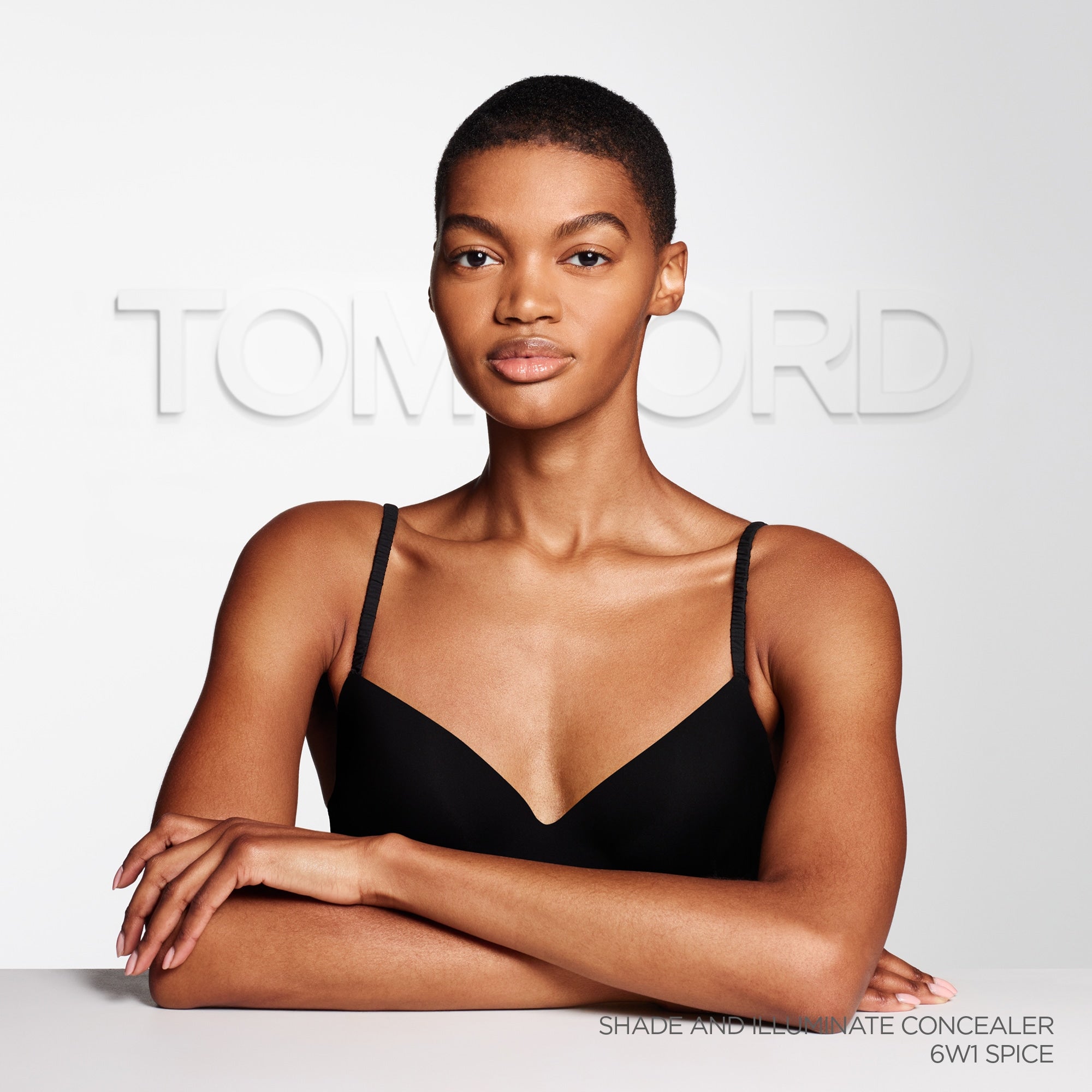 Shade and Illuminate Concealer, 5.4 ml, 6W1 Spice, 6W1, Model, deep