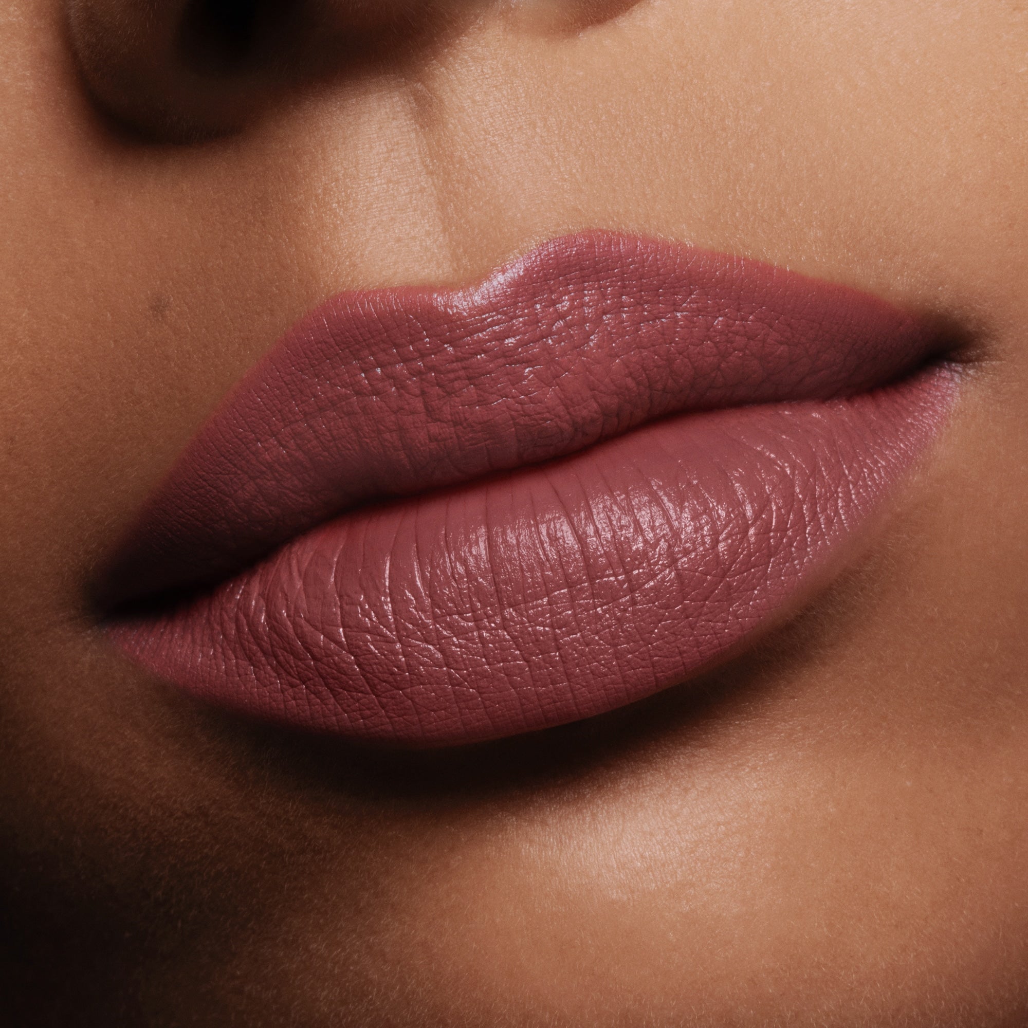 Fucking Fabulous Lip Color, 3.2 g, F5 Rose, F5, Model, medium