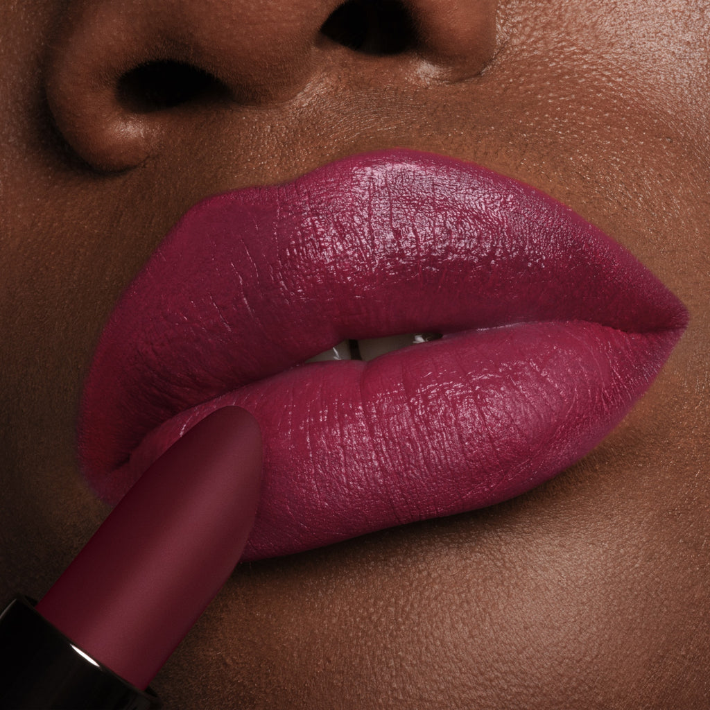 Fucking Fabulous Lip Color, 3.2 g, F8 Fuchsia, F8, Model, deep