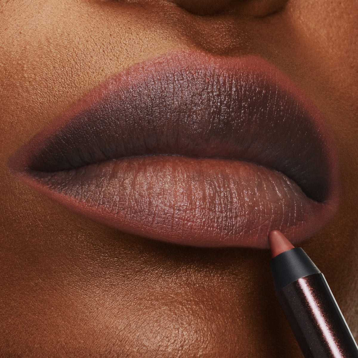Lip Pencil, 1.2 g, 107 Fire, 107, Model, deep