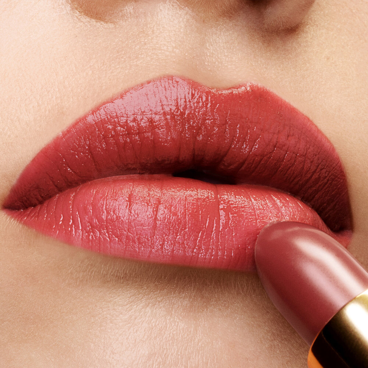 Runway Lip Color, 3.5 g, 20 Invite Only, 20, Model, light