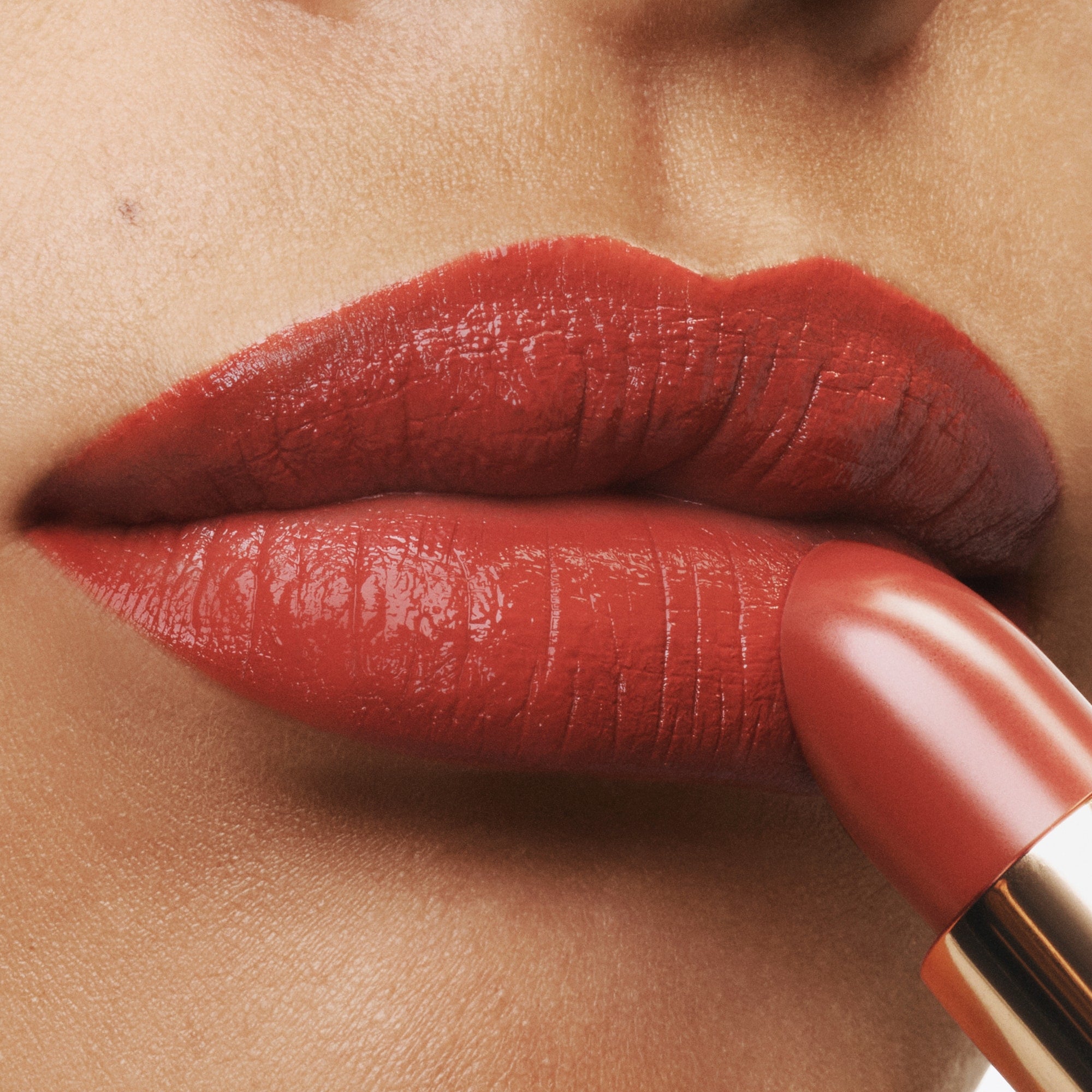 Runway Lip Color, 3.5 g, 11 Stunner, 11, Model, medium