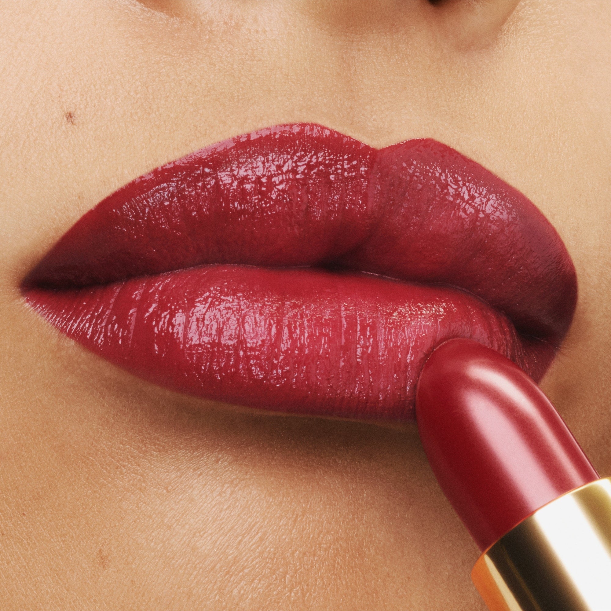 Runway Lip Color, 3.5 g, 80 Impassioned, 80, Model, medium