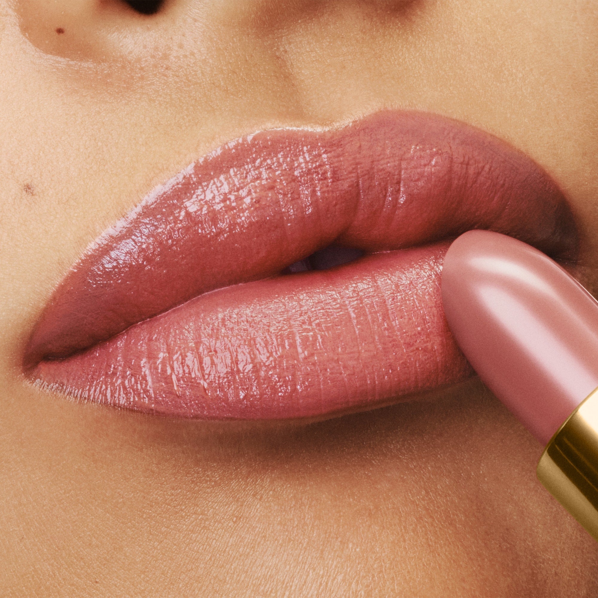 Runway Lip Color, 3.5 g, 151 Iconic Nude, 151, Model, medium