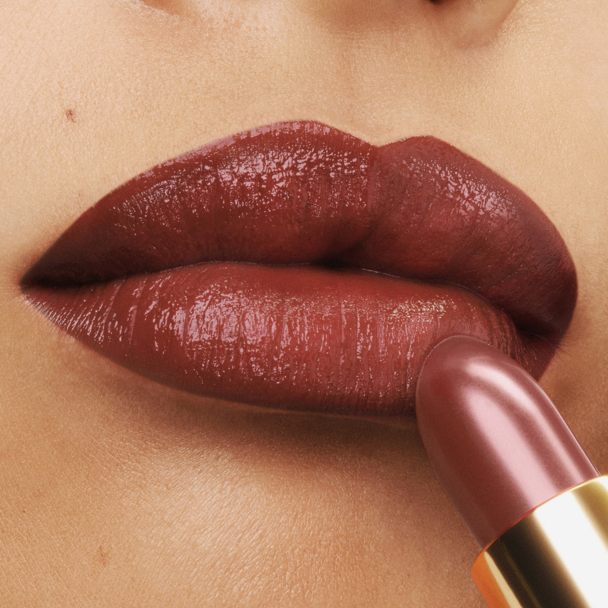 Runway Lip Color, 3.5 g, 34 Irrepressible, 34, Model, medium